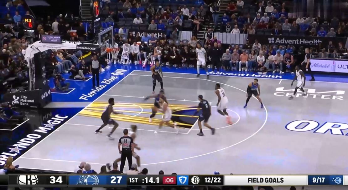 ¡Gran actuación! Porter anotó 15 puntos, 6 rebotes y 7 asistencias en 6 de 12 tiros en la mitad.