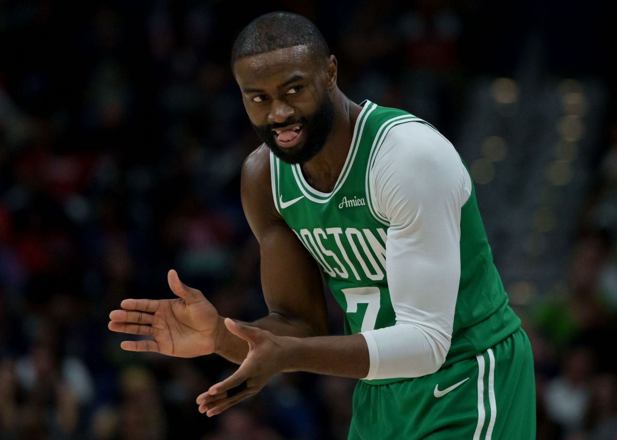 Jaylen Brown: Nuestra alineación ha cambiado mucho este año. Tengo que mantenerme fuerte y ser agresivo.