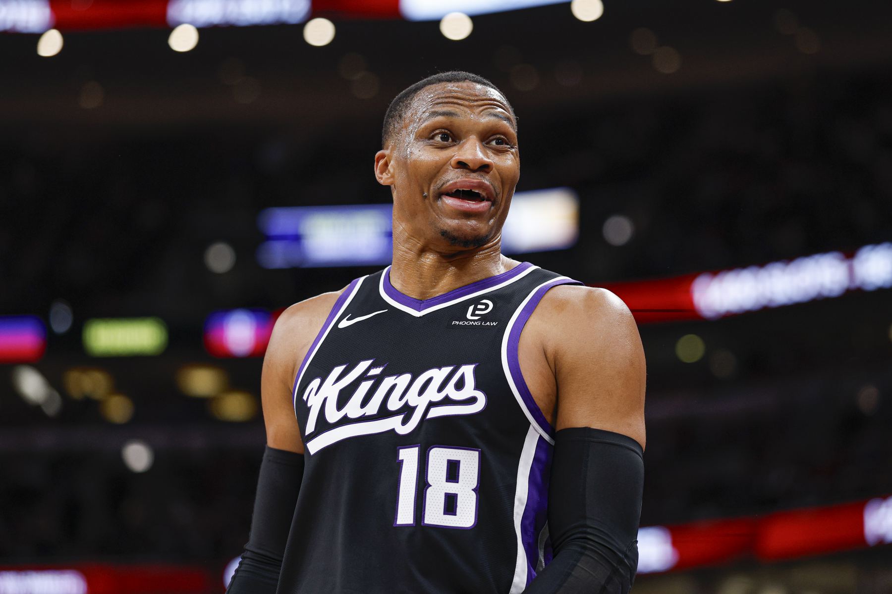 Westbrook alcanzó los 25.000 puntos + 10.000 asistencias, sólo él y James lo han hecho en la historia