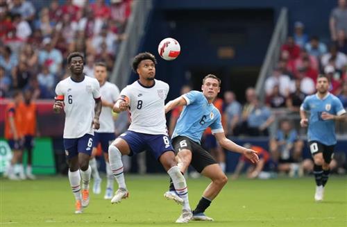 Estados Unidos vs Uruguay