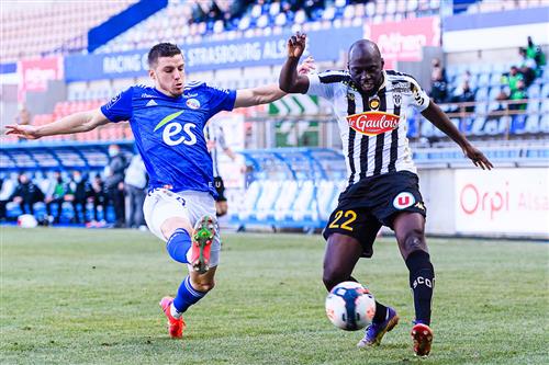 Estrasburgo vs Angers