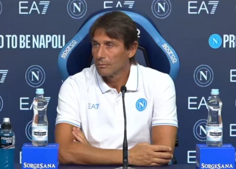 Conte: debemos aprender a soportar la presión y estar preparados para sudar por el Napoli en cualquier momento