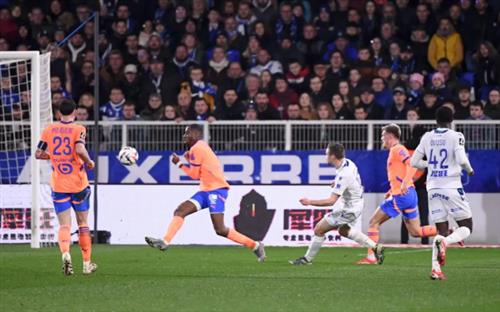 Auxerre vs Marsella