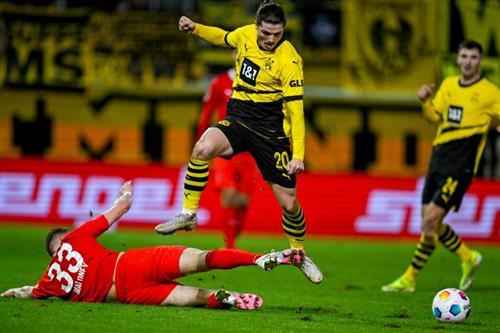 Heidenheimer-Borussia Dortmund