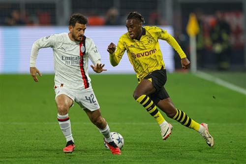 AC Milán vs Borussia Dortmund