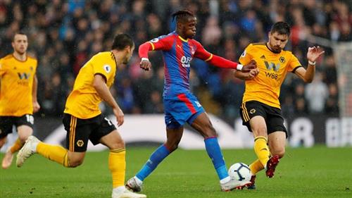 Lobos contra Crystal Palace