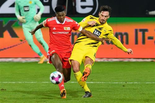 B. Dortmund vs Unión Berlín