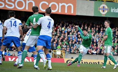 Irlanda del Norte vs Finlandia