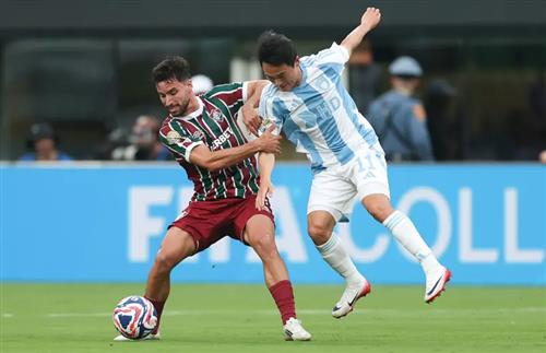 RJ Fluminense contra Ulsan Hyundai