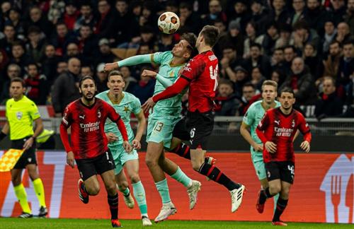 AC Milán VS Slavia Praga