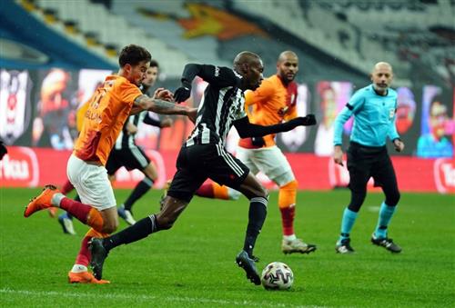 Fenerbahçe vs Galatasaray