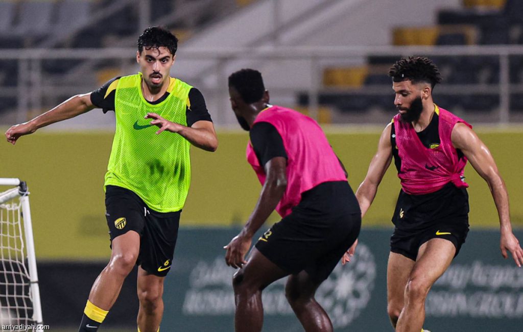 Oficial del Jeddah United: el defensa Moussa se fracturó el tobillo derecho durante el entrenamiento y recientemente fue operado