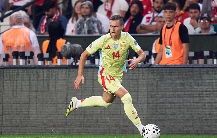 ¡Reemplace a Yamal! Oficial: De Frutos, centrocampista del Rayo Vallecano, convocado para la actual plantilla de España